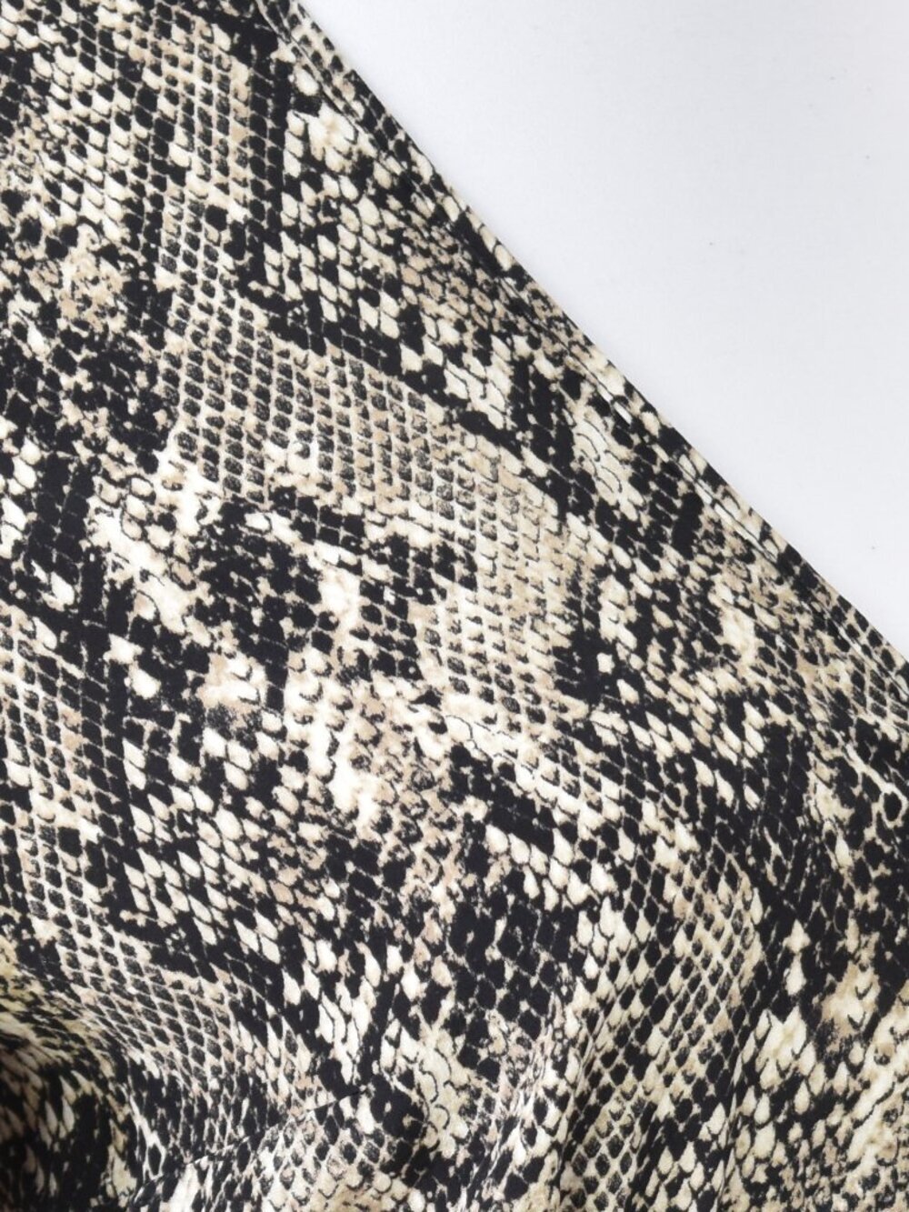 Veronica Beard Thea Snake Print Silk Blouse Peplum - 4 - Picture 9 of 10
